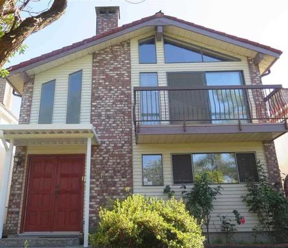 3218-e-18th-avenue-renfrew-heights-vancouver-east-01 at 3218 E 18th Avenue, Renfrew Heights, Vancouver East