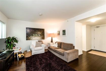 5d0717aa3fe1e184299d73eab7aaa730 at TH4 - 1288 Chesterfield Avenue, Central Lonsdale, North Vancouver