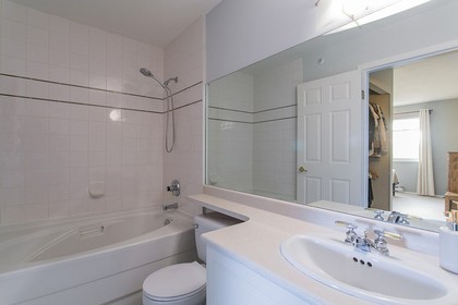 c3956b4c09d889c387a4cff688c296b4 at 2 - 2482 E 8 Avenue, Renfrew VE, Vancouver East