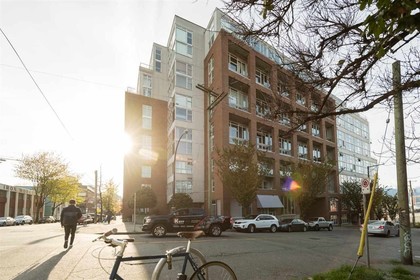 457ac93f14306ba4e94bc5b68d85c917 at 407 - 289 Alexander Street, Hastings, Vancouver East