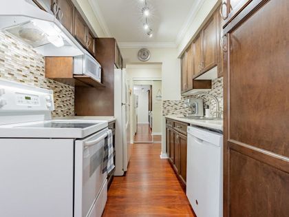 1345-chesterfield-avenue-central-lonsdale-north-vancouver-13 at 109 - 1345 Chesterfield Avenue, Central Lonsdale, North Vancouver