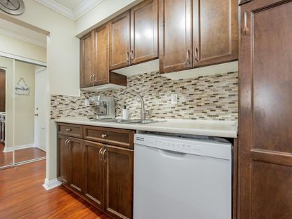 1345-chesterfield-avenue-central-lonsdale-north-vancouver-14 at 109 - 1345 Chesterfield Avenue, Central Lonsdale, North Vancouver