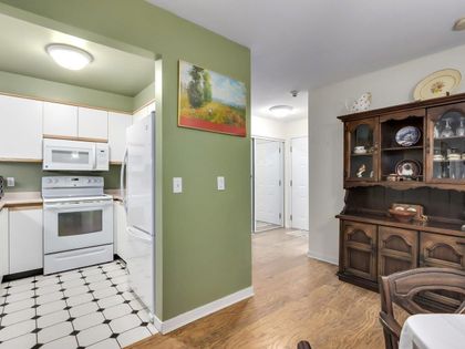 1535-chesterfield-avenue-central-lonsdale-north-vancouver-13 at 101 - 1535 Chesterfield Avenue, Central Lonsdale, North Vancouver