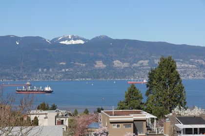 4517-w-4th-avenue-point-grey-vancouver-west-05 at 4517 W 4th Avenue, Point Grey, Vancouver West