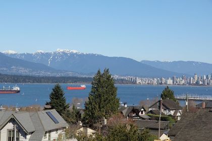 4517-w-4th-avenue-point-grey-vancouver-west-09 at 4517 W 4th Avenue, Point Grey, Vancouver West