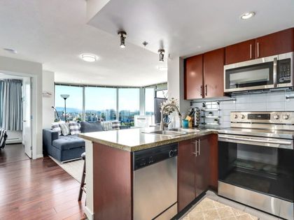 58-keefer-place-downtown-vw-vancouver-west-02 at 1708 - 58 Keefer Place, Downtown VW, Vancouver West