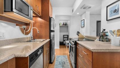 340-w-3rd-street-lower-lonsdale-north-vancouver-13 at 330 - 340 W 3rd Street, Lower Lonsdale, North Vancouver