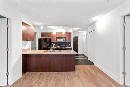 933-hornby-street-downtown-vw-vancouver-west-06 at 602 - 933 Hornby Street, Downtown VW, Vancouver West