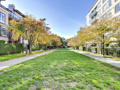 2175-salal-drive-kitsilano-vancouver-west-24 at 305 - 2175 Salal Drive, Kitsilano, Vancouver West