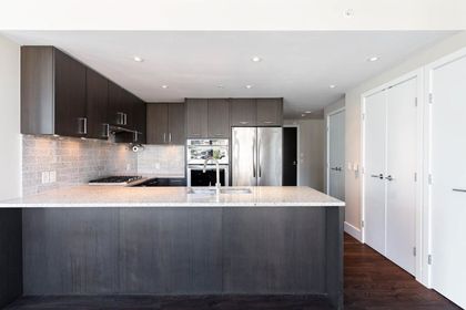 150-w-15th-street-central-lonsdale-north-vancouver-08 at 401 - 150 W 15th Street, Central Lonsdale, North Vancouver