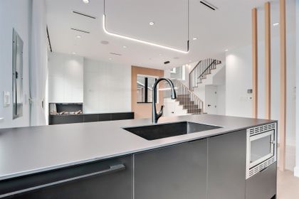 930-e-10th-avenue-mount-pleasant-ve-vancouver-east-09 at 2 - 930 E 10th Avenue, Mount Pleasant VE, Vancouver East