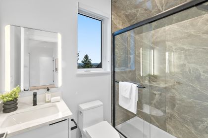 930-e-10th-avenue-mount-pleasant-ve-vancouver-east-34 at 2 - 930 E 10th Avenue, Mount Pleasant VE, Vancouver East