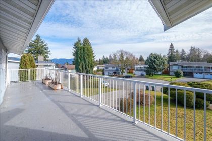 11235-park-place-bolivar-heights-north-surrey-03 at 11235 Park Place, Bolivar Heights, North Surrey