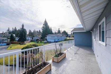 11235-park-place-bolivar-heights-north-surrey-04 at 11235 Park Place, Bolivar Heights, North Surrey