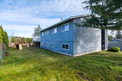 11235-park-place-bolivar-heights-north-surrey-07 at 11235 Park Place, Bolivar Heights, North Surrey