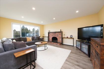 11235-park-place-bolivar-heights-north-surrey-09 at 11235 Park Place, Bolivar Heights, North Surrey