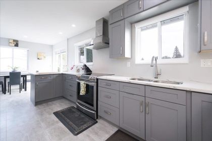 11235-park-place-bolivar-heights-north-surrey-14 at 11235 Park Place, Bolivar Heights, North Surrey