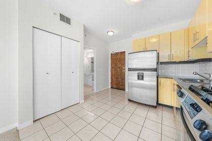 168-e-esplanade-avenue-lower-lonsdale-north-vancouver-16 at 605 - 168 E Esplanade Avenue, Lower Lonsdale, North Vancouver