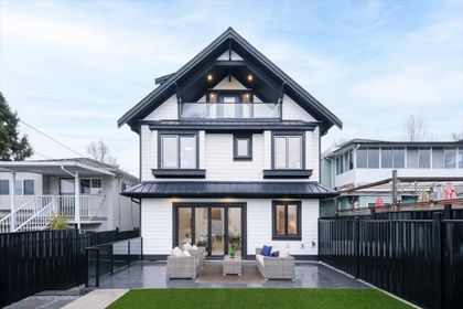 2750-e-5th-avenue-renfrew-ve-vancouver-east-01 at 2 - 2750 E 5th Avenue, Renfrew VE, Vancouver East