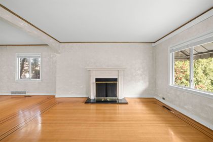 555-w-19th-avenue-cambie-vancouver-west-04 at 555 W 19th Avenue, Cambie, Vancouver West