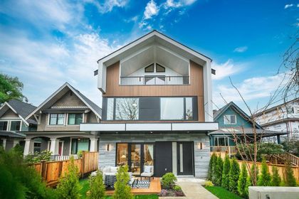 4023-w-18th-avenue-dunbar-vancouver-west-01 at 1 - 4023 W 18th Avenue, Dunbar, Vancouver West