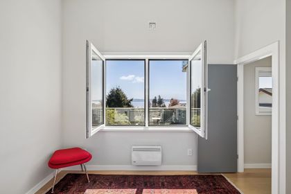 956-kent-street-white-rock-south-surrey-white-rock-17 at 956 Kent Street, White Rock, South Surrey White Rock