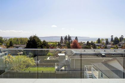 956-kent-street-white-rock-south-surrey-white-rock-27 at 956 Kent Street, White Rock, South Surrey White Rock