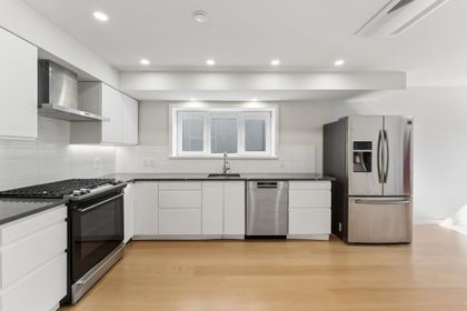 956-kent-street-white-rock-south-surrey-white-rock-34 at 956 Kent Street, White Rock, South Surrey White Rock