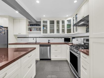 7170-hecate-place-champlain-heights-vancouver-east-09 at 7170 Hecate Place, Champlain Heights, Vancouver East