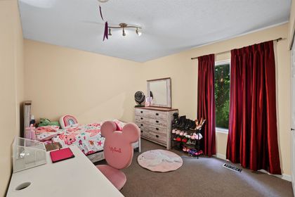3381-william-avenue-lynn-valley-north-vancouver-22 at 3381 William Avenue, Lynn Valley, North Vancouver
