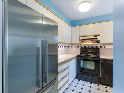 1535-chesterfield-avenue-central-lonsdale-north-vancouver-06 at 306 - 1535 Chesterfield Avenue, Central Lonsdale, North Vancouver