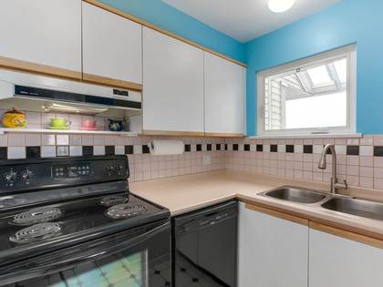 1535-chesterfield-avenue-central-lonsdale-north-vancouver-07 at 306 - 1535 Chesterfield Avenue, Central Lonsdale, North Vancouver