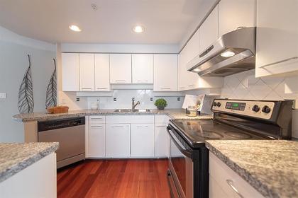 262362066-12 at 5C - 199 Drake Street, Yaletown, Vancouver West