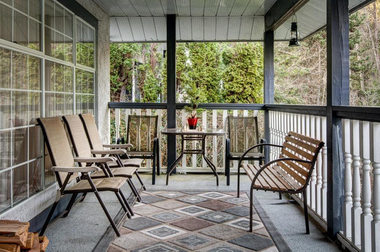 229RabbitLnDeck1 at 229 Rabbit Lane, British Properties, West Vancouver