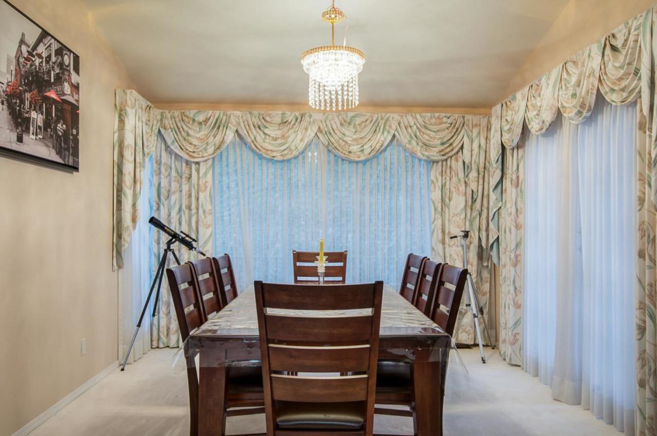 229RabbitLnDining at 229 Rabbit Lane, British Properties, West Vancouver