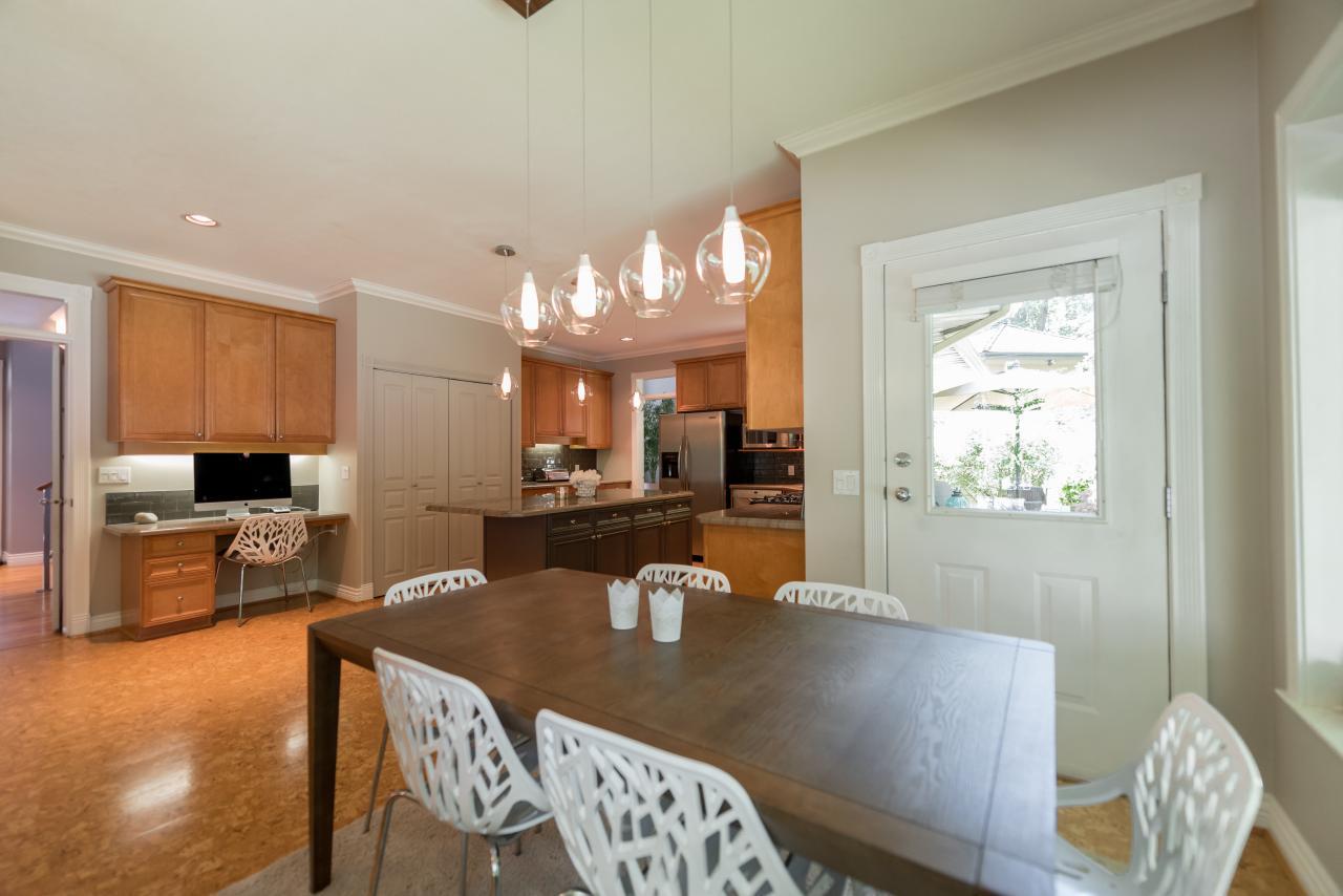 Eating Area at 3303 Huntleigh Court, Windsor Park NV, North Vancouver