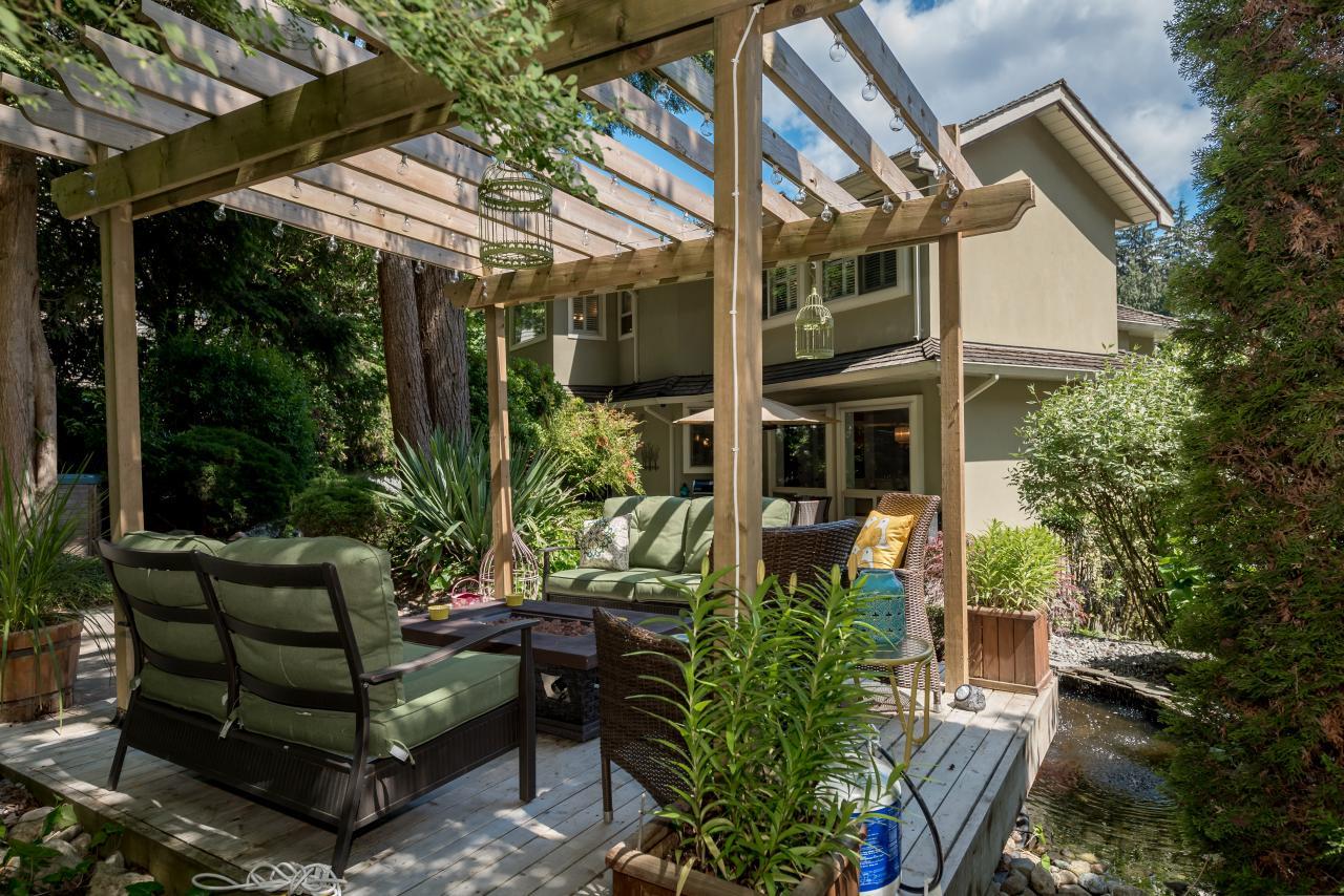 Rear Fire Pit Area at 3303 Huntleigh Court, Windsor Park NV, North Vancouver