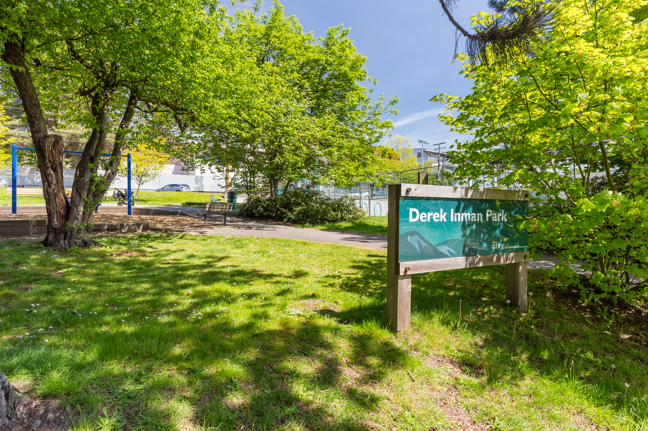 33 at 408 - 333 E 1st Street, Lower Lonsdale, North Vancouver