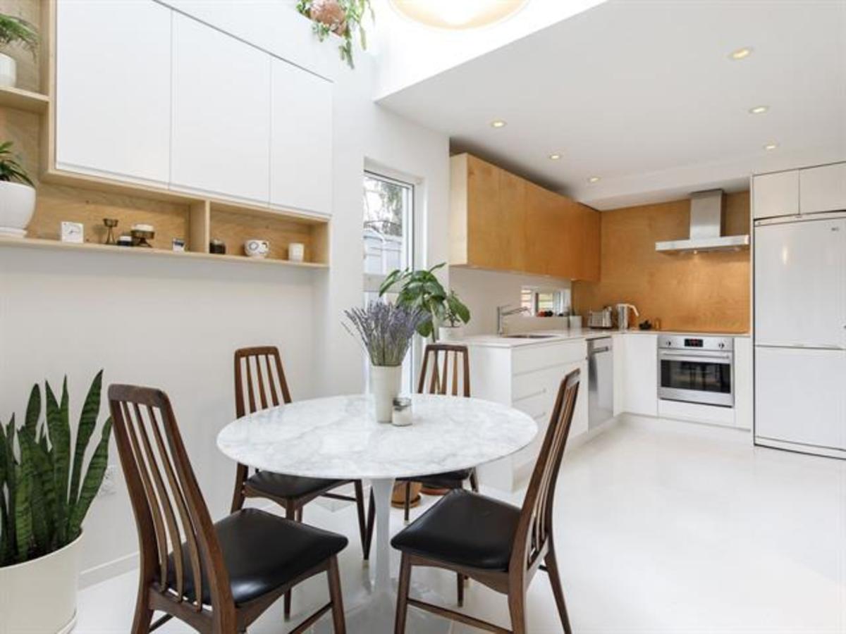3-513-e-pender-st-dining-room at 3 - 513 E Pender Street, Vancouver West