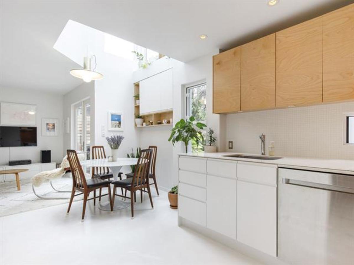 3-513-e-pender-st-kit-din at 3 - 513 E Pender Street, Vancouver West
