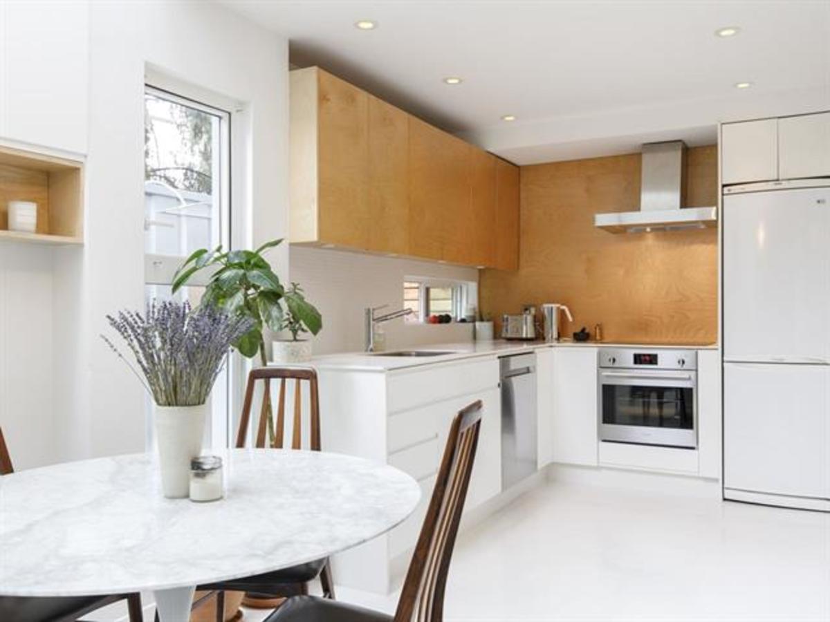 3-513-e-pender-st-kitchen at 3 - 513 E Pender Street, Vancouver West