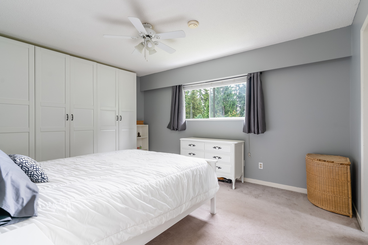 575-e-braemar-rd-master-bed at 575 East Braemar Road, Braemar, North Vancouver