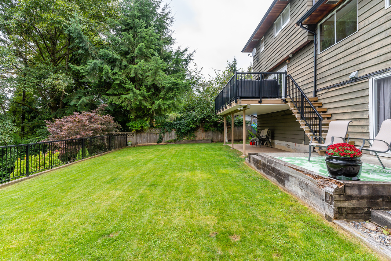 575-e-braemar-rd-rear-yard-2 at 575 East Braemar Road, Braemar, North Vancouver