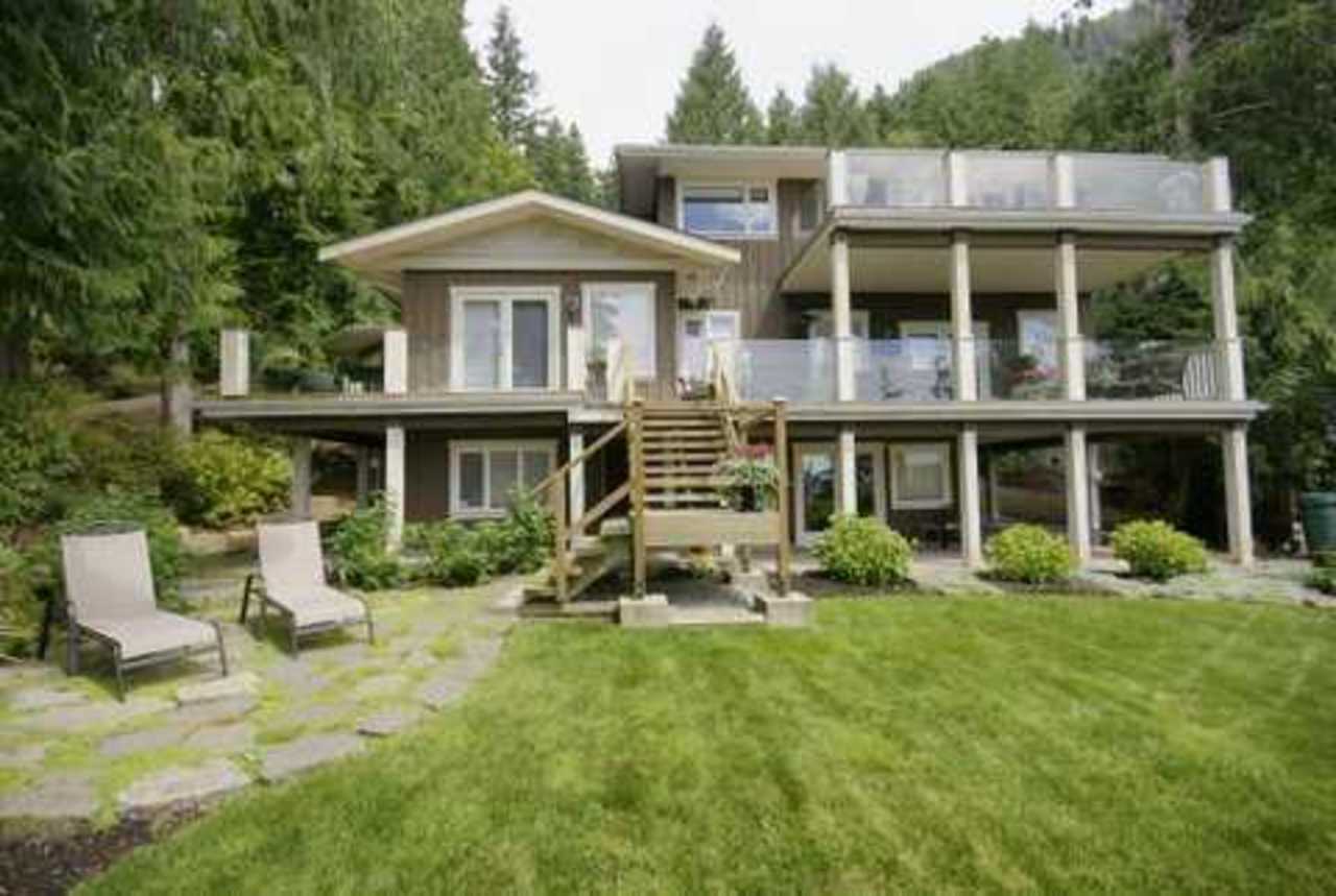190 Mountain Dr Front at 190 Mountain Drive, Lions Bay, West Vancouver