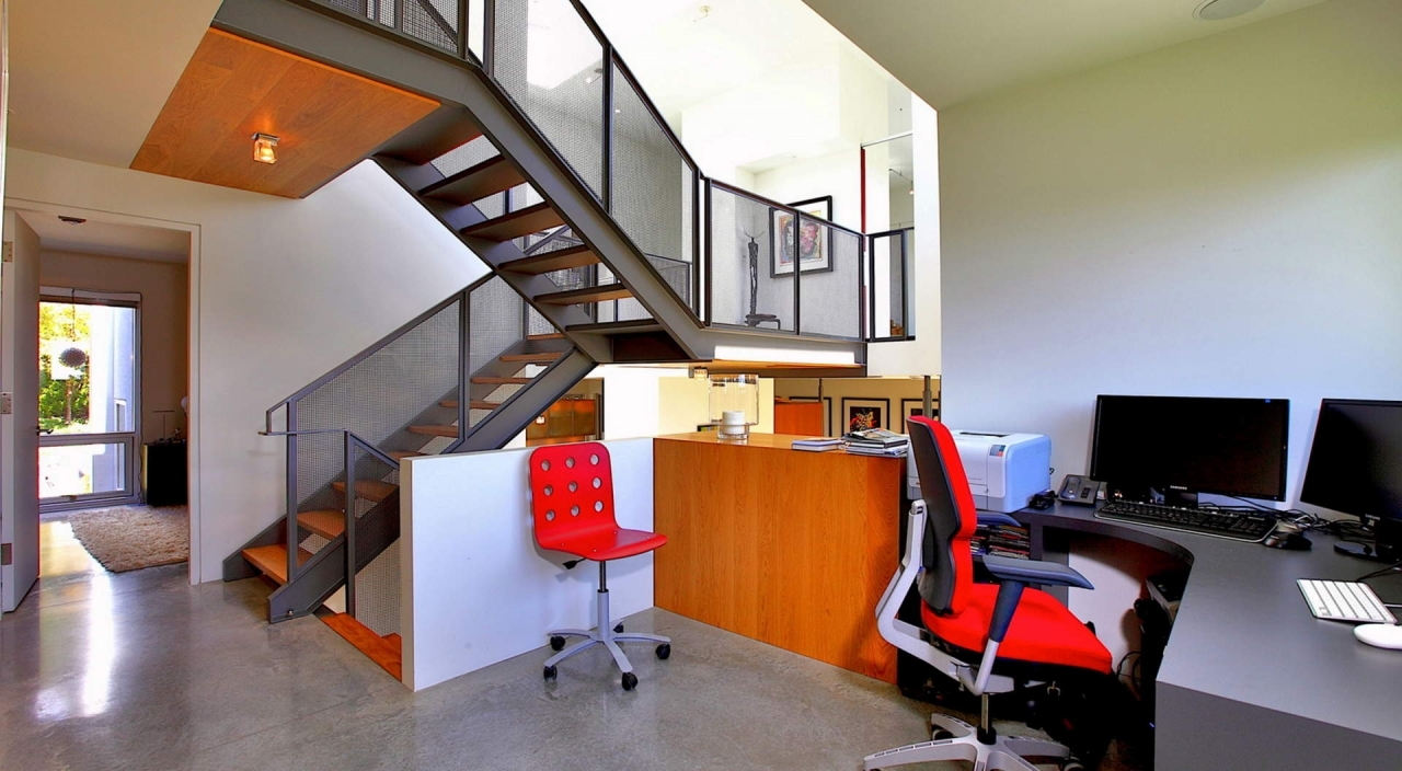 2924 Altamont Cres Den and Stairs at 2924 Altamont Crescent, Altamont, West Vancouver