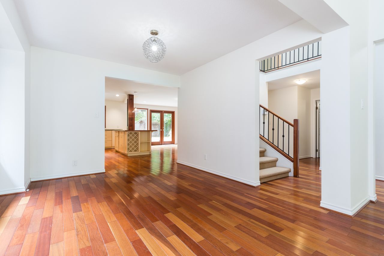 3827-lewister-ave-dr at 3827 Lewister Road, Edgemont, North Vancouver