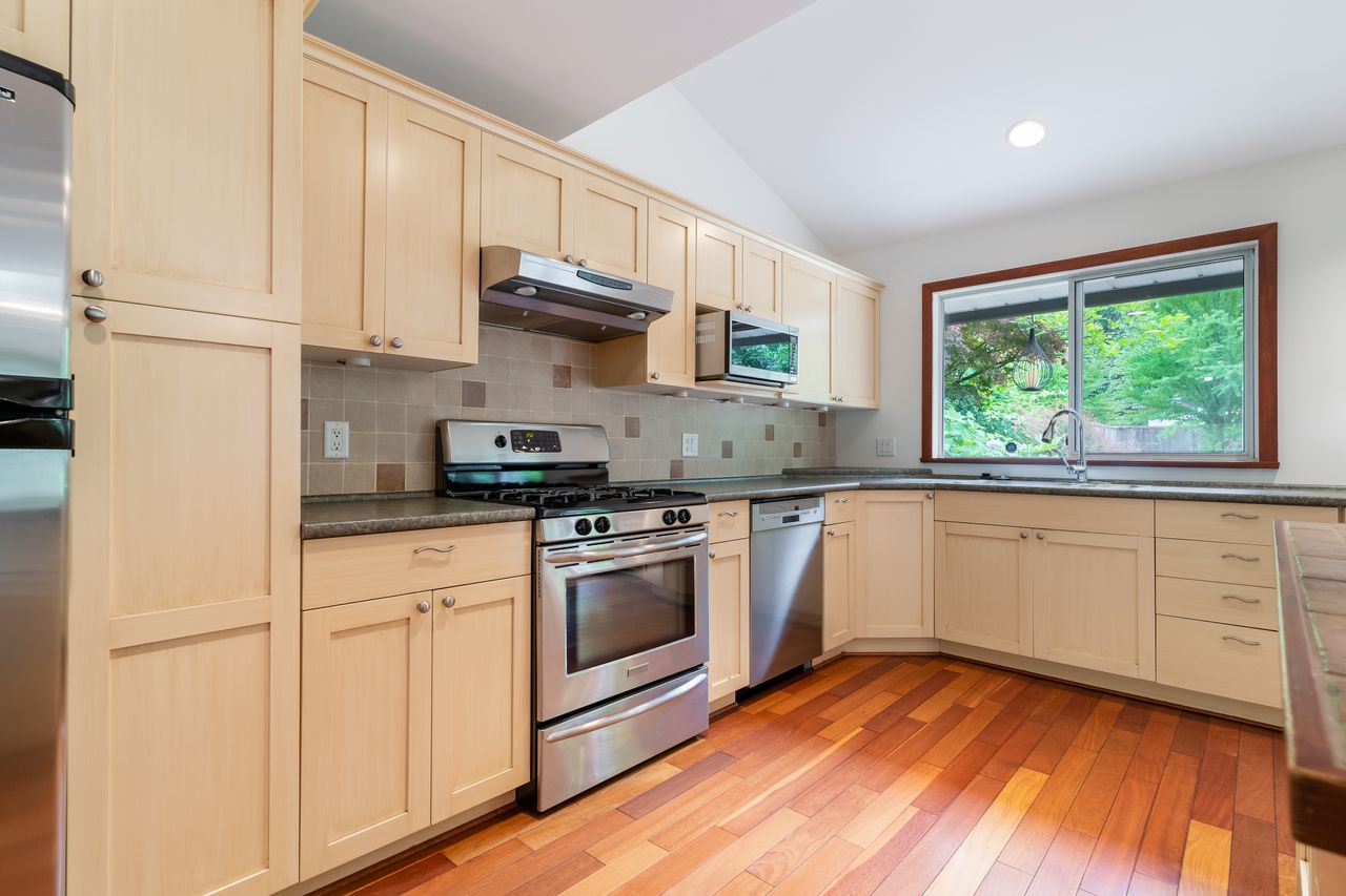 3827-lewister-ave-kit-2 at 3827 Lewister Road, Edgemont, North Vancouver