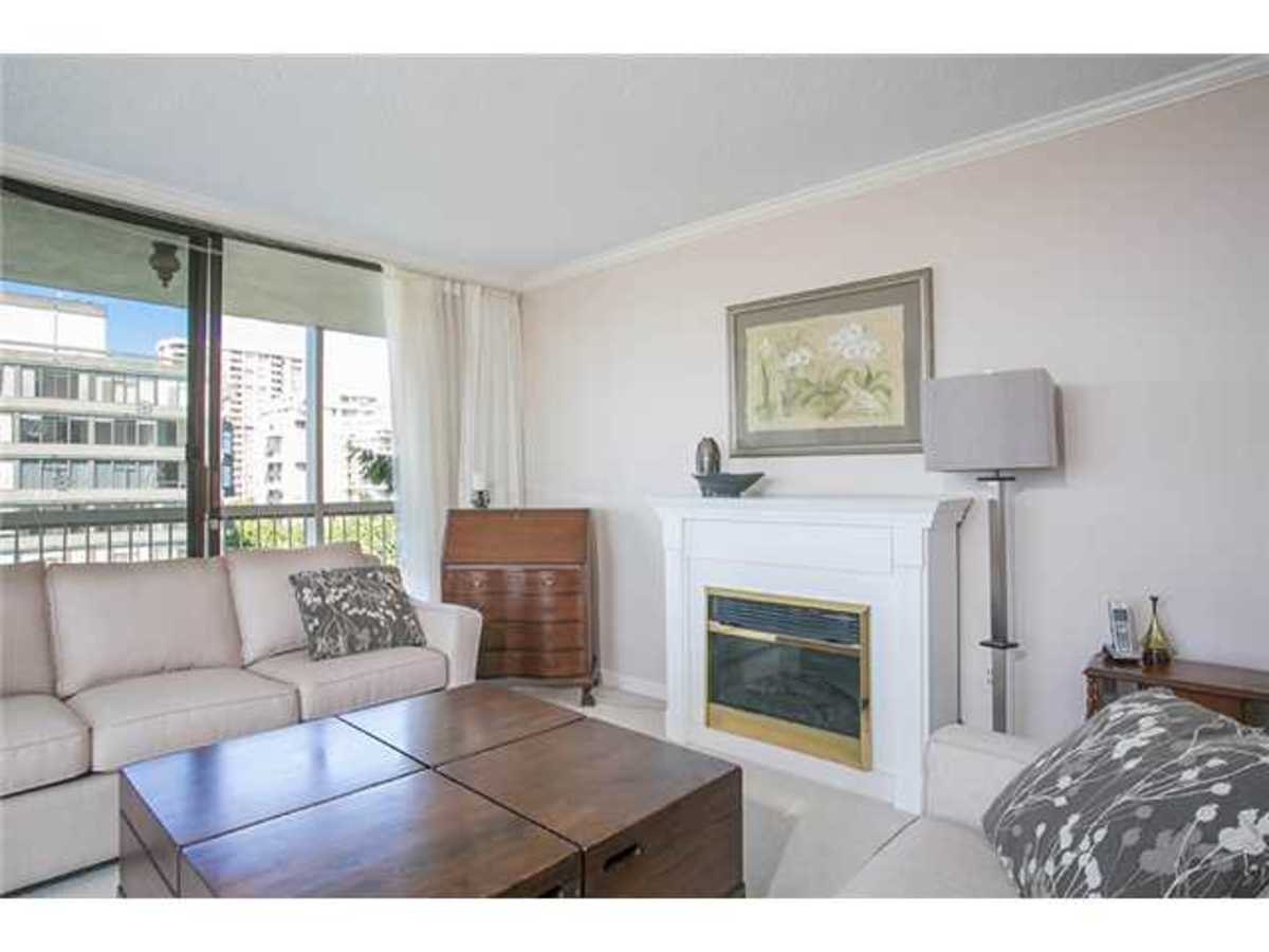 402-1390 Duchess Ave Living Room 2 at 402 - 1390 Duchess Avenue, Ambleside, West Vancouver