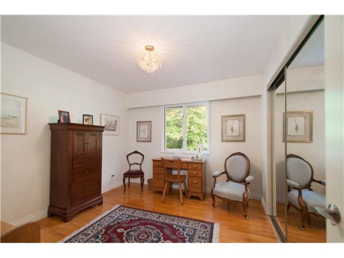 4095 Ripple Rd Second Bed at 4095 Ripple Road, Bayridge, West Vancouver