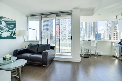 7 at 1501 - 1325 Rolston Street, Downtown VW, Vancouver West 7 at 1501 - 1325 Rolston Street, Downtown VW, Vancouver West